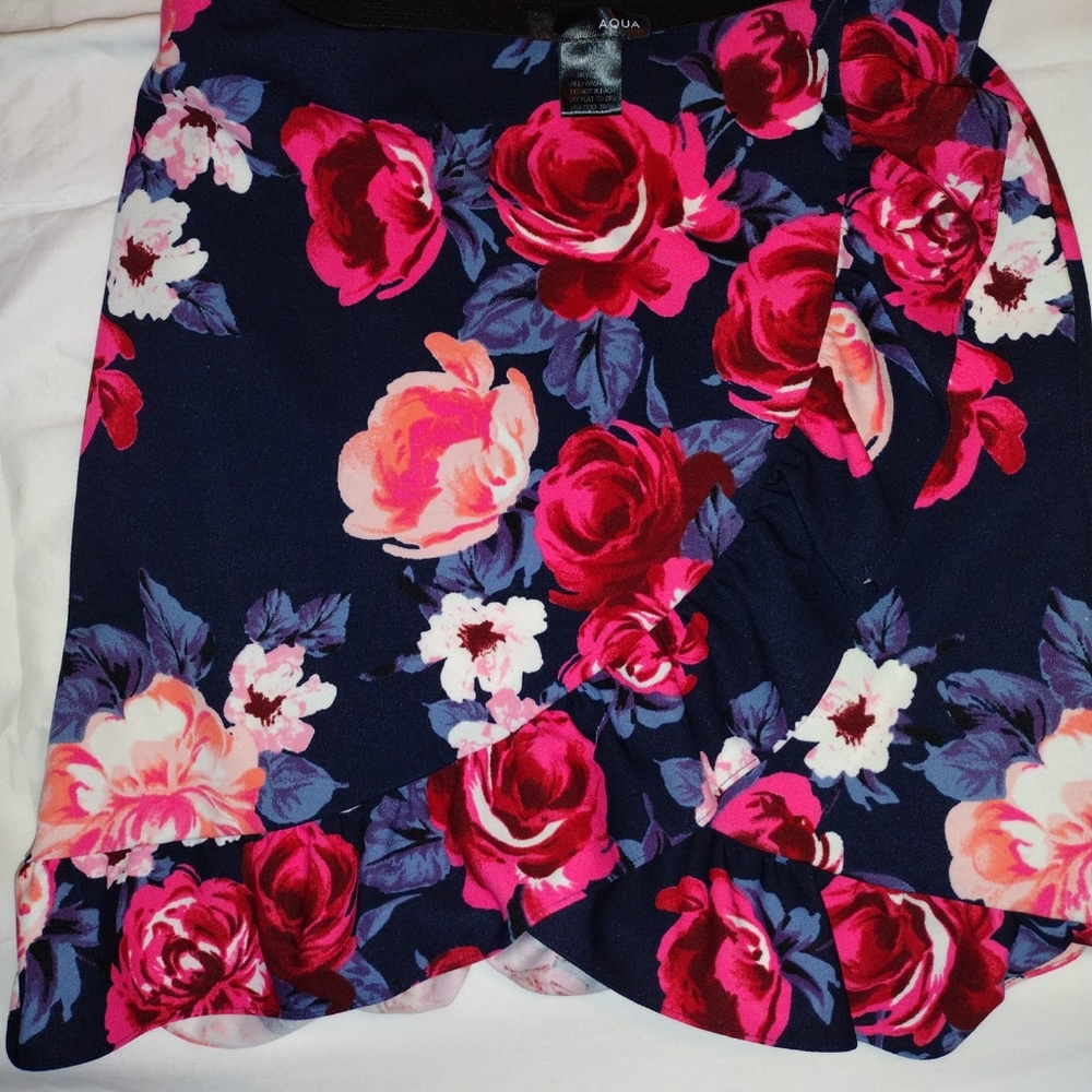 Aqua Floral Mini Skirt Size M